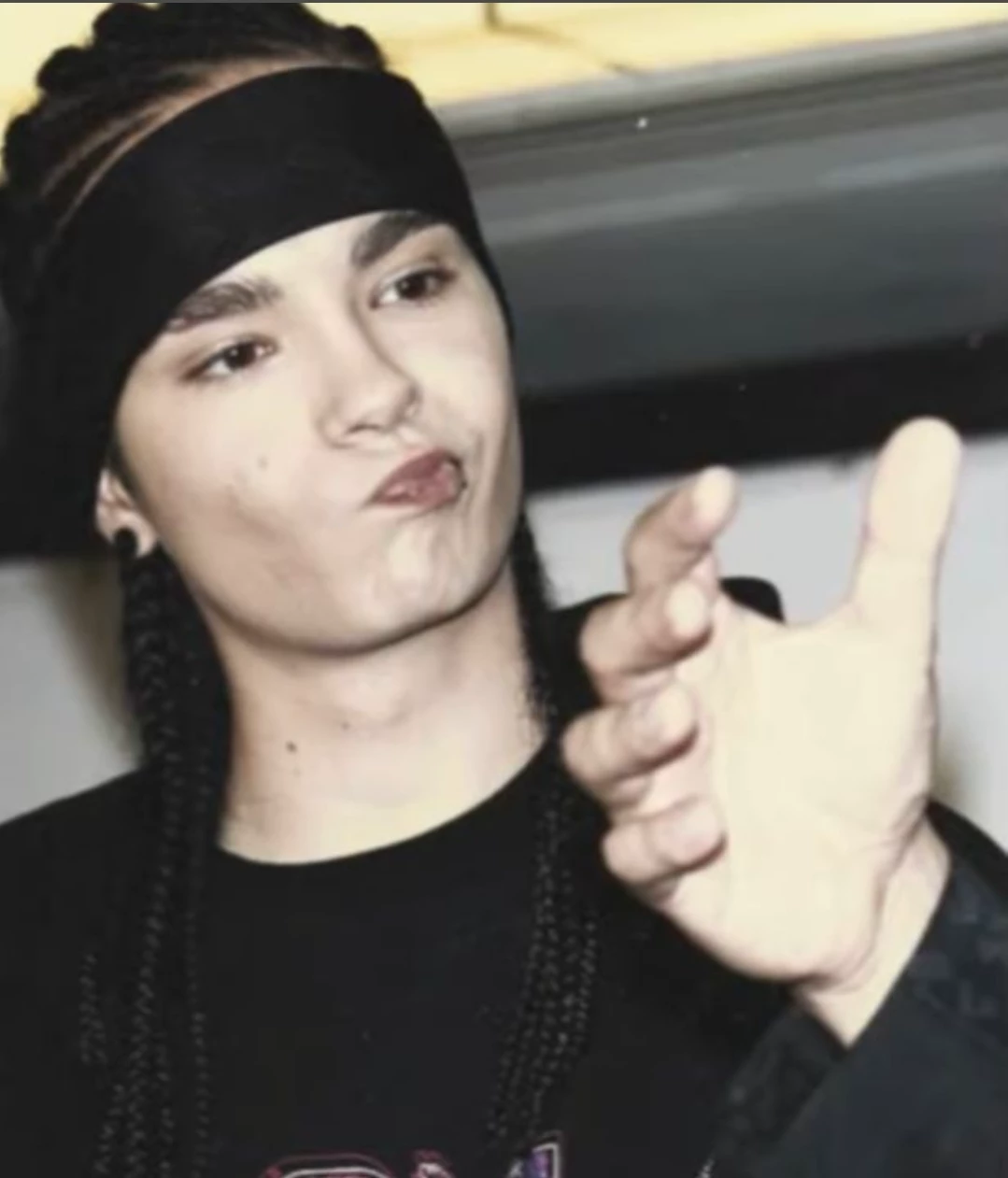 Tom Kaulitz thumbnail