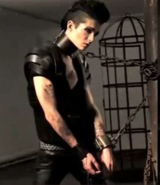 Bill Kaulitz thumbnail