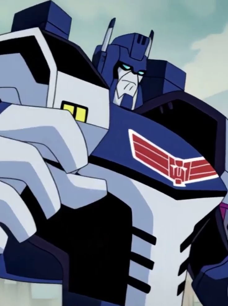 Ultra Magnus (TFA) thumbnail
