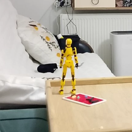 war toy robot2 thumbnail