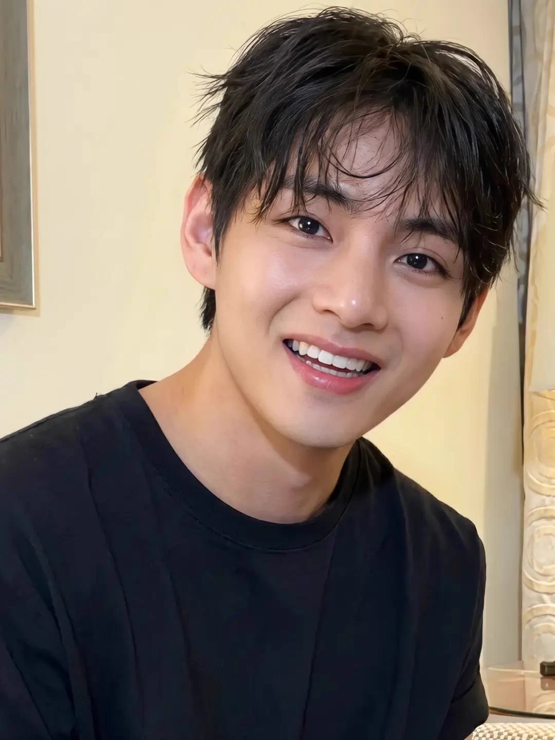 Kim Taehyung thumbnail