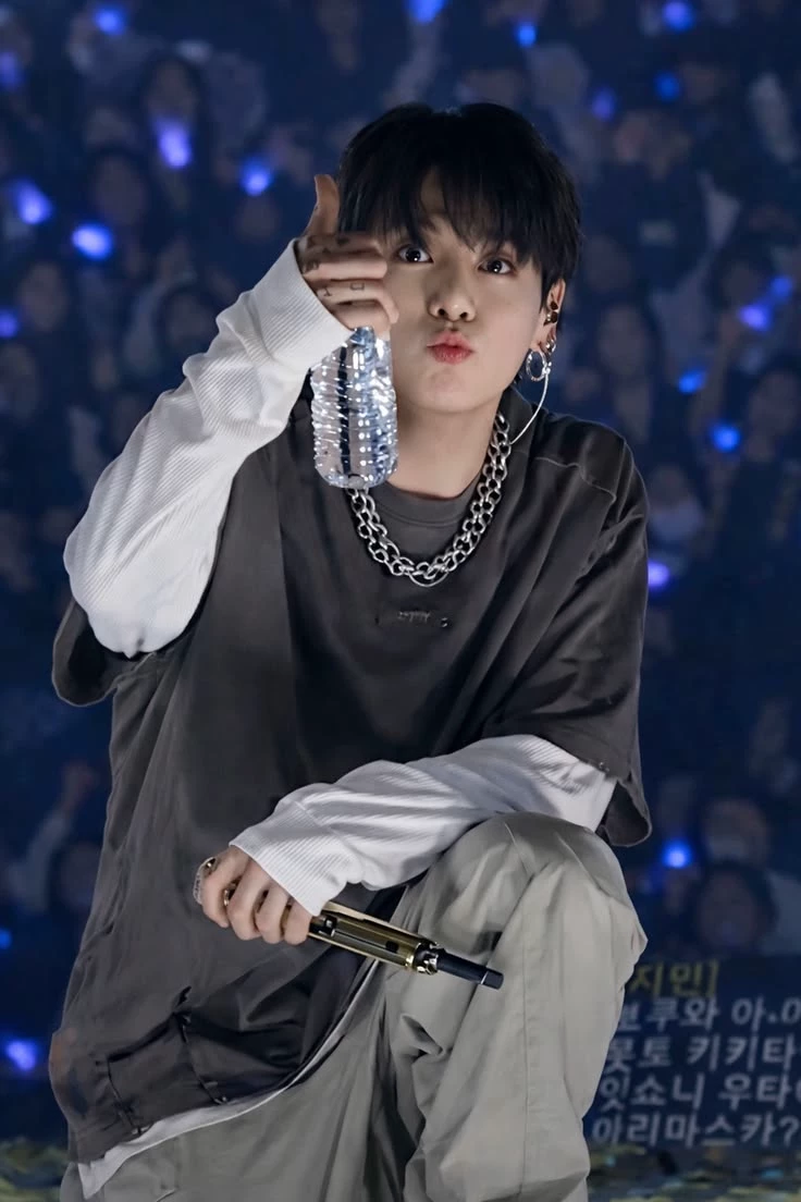 Jeon Jungkook thumbnail