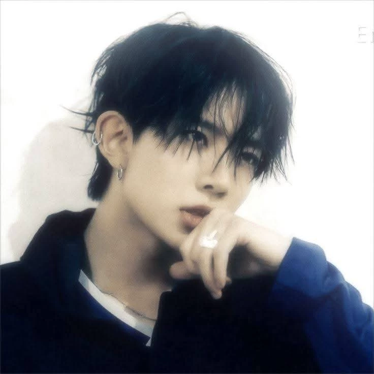 Lee Heeseung thumbnail