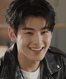 Lee Dong-min (stage name Cha Eun Woo) thumbnail