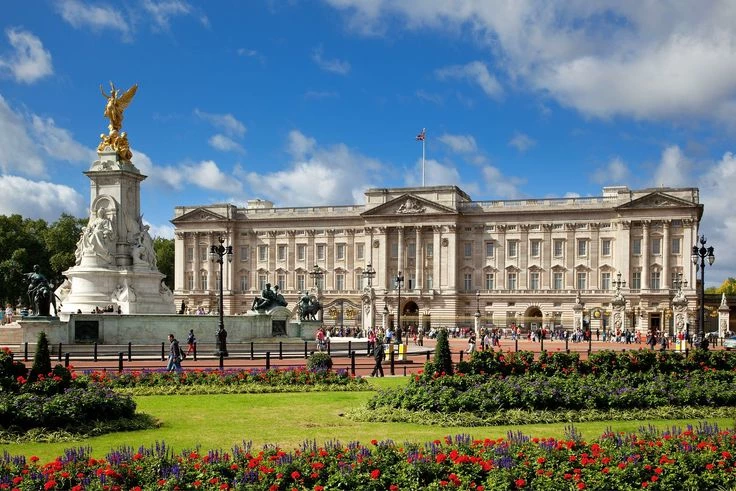 Buckingham Palace Official Representative thumbnail
