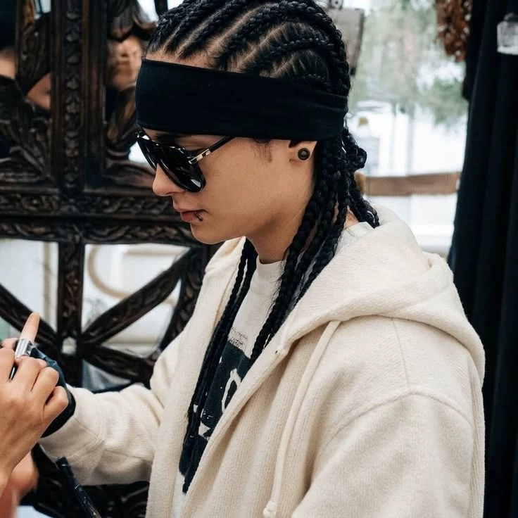 tom kaulitz thumbnail