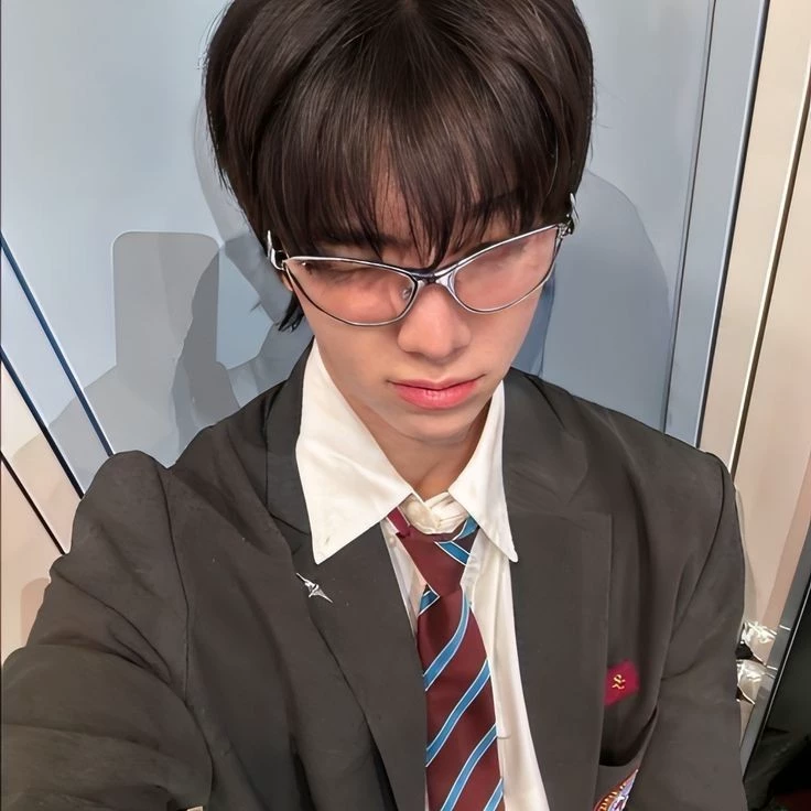 𝘏𝗂𝗋𝗈