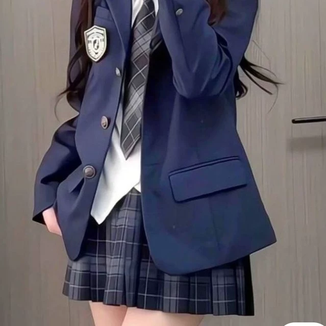 Ynnie