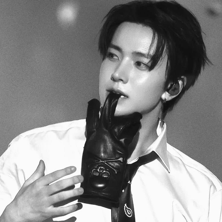 Lee Heeseung thumbnail