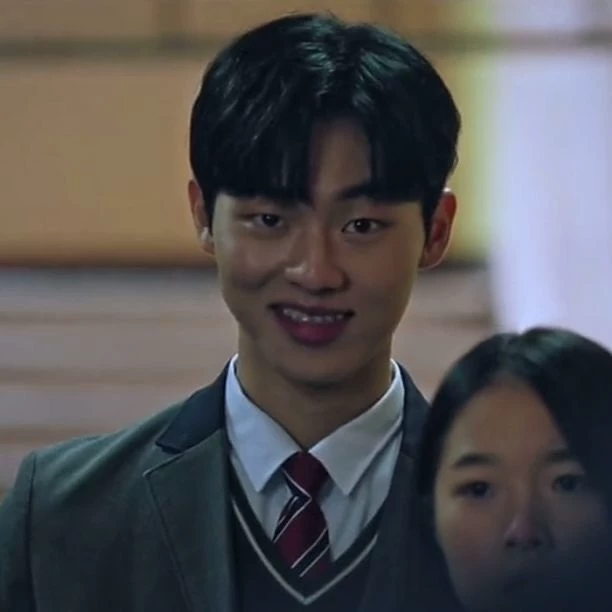 Park Seung-tae thumbnail