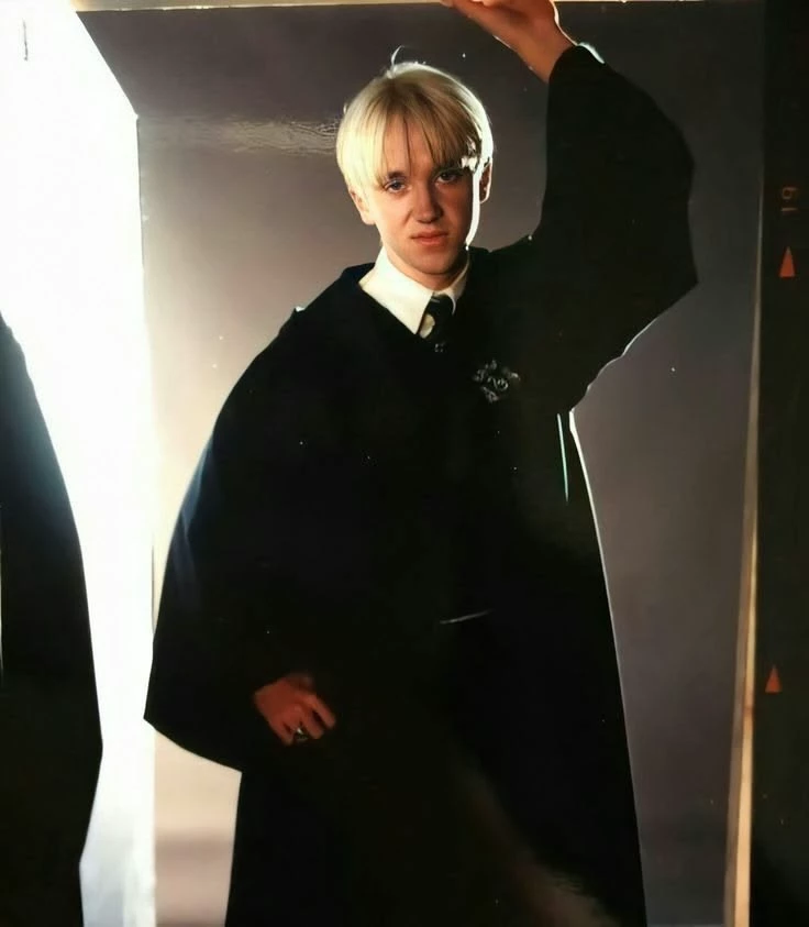 Draco Malfoy 🤍 thumbnail