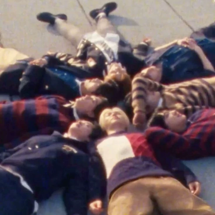 Stray Kids thumbnail