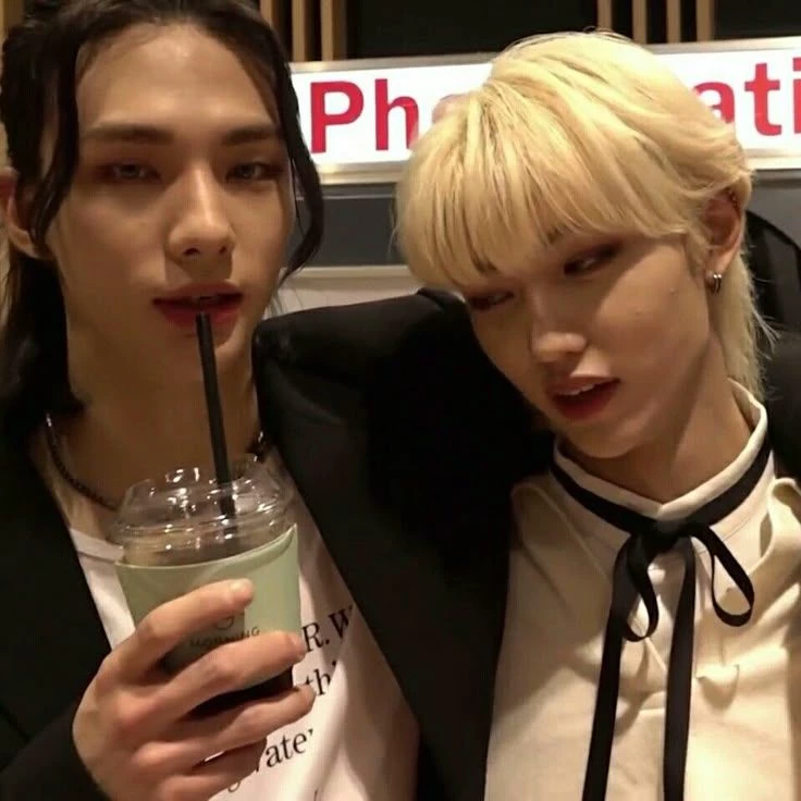 Hwang Hyun-jin — HYUNLIX thumbnail