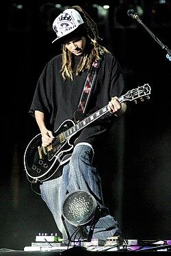tom kaulitz thumbnail