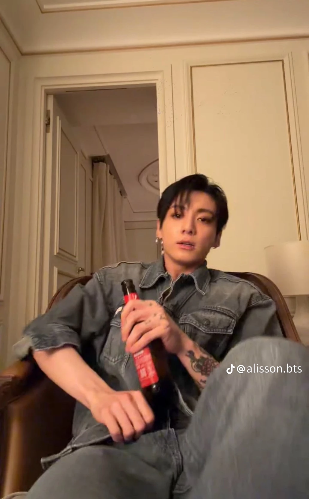 jungkook thumbnail