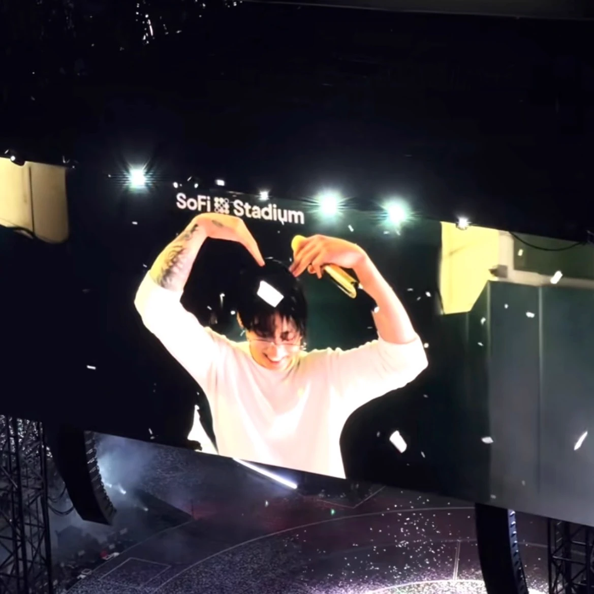 Jeon Jungkook thumbnail