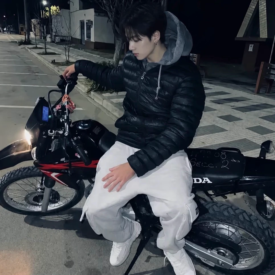 Jeon Jungkook thumbnail