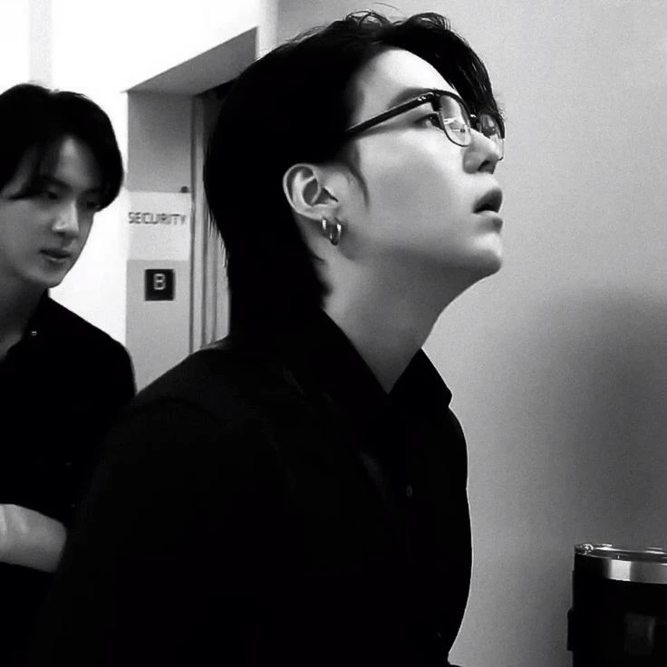 yoongi - yoonmin thumbnail