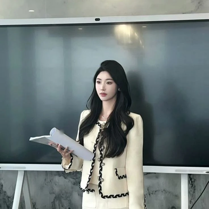 Ji Won thumbnail