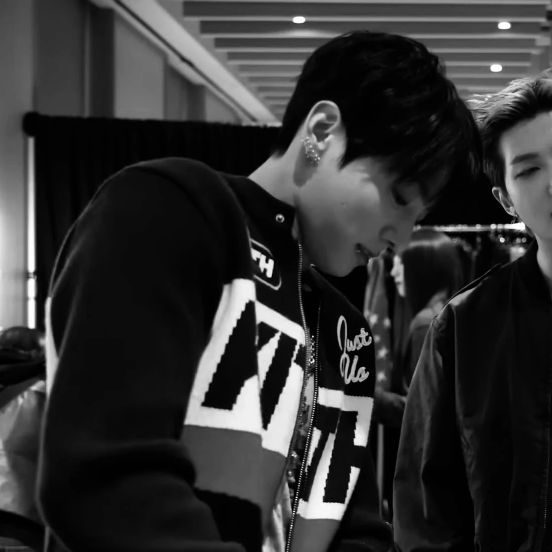 Jeon Jungkook thumbnail