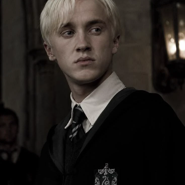 Draco Malfoy thumbnail