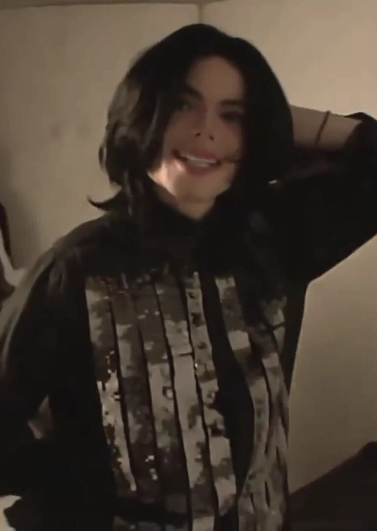 Michael Jackson. thumbnail