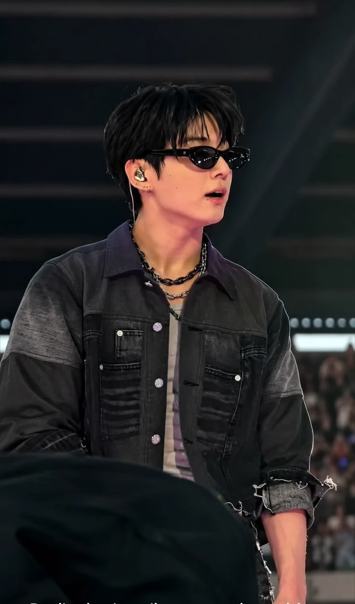 Jeon Jungkook thumbnail