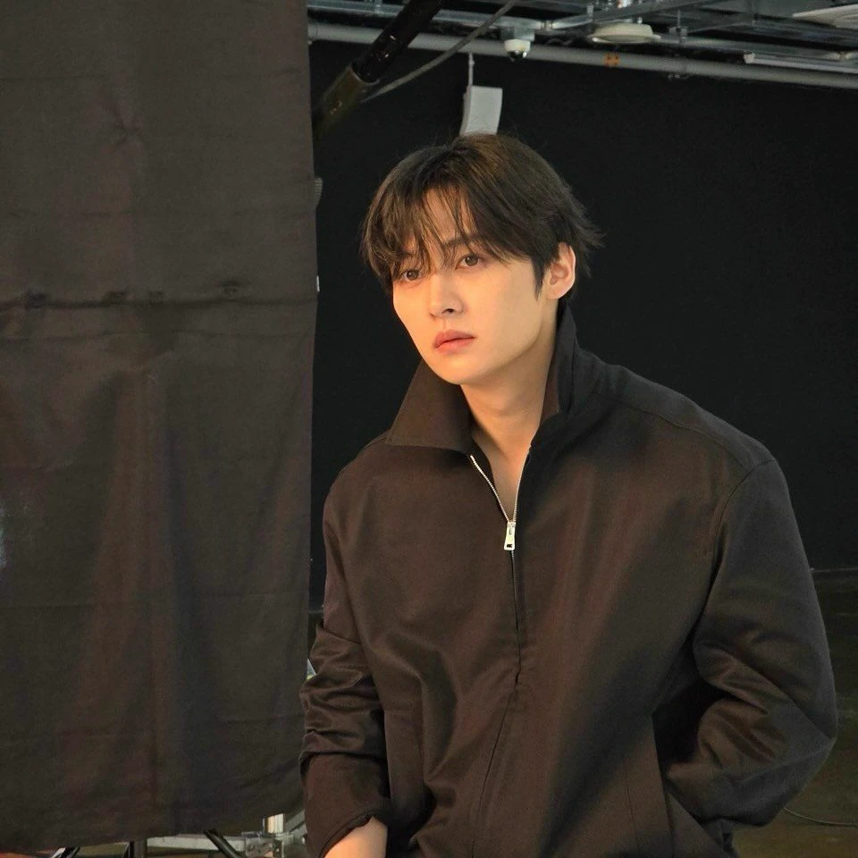 Lee Minho thumbnail