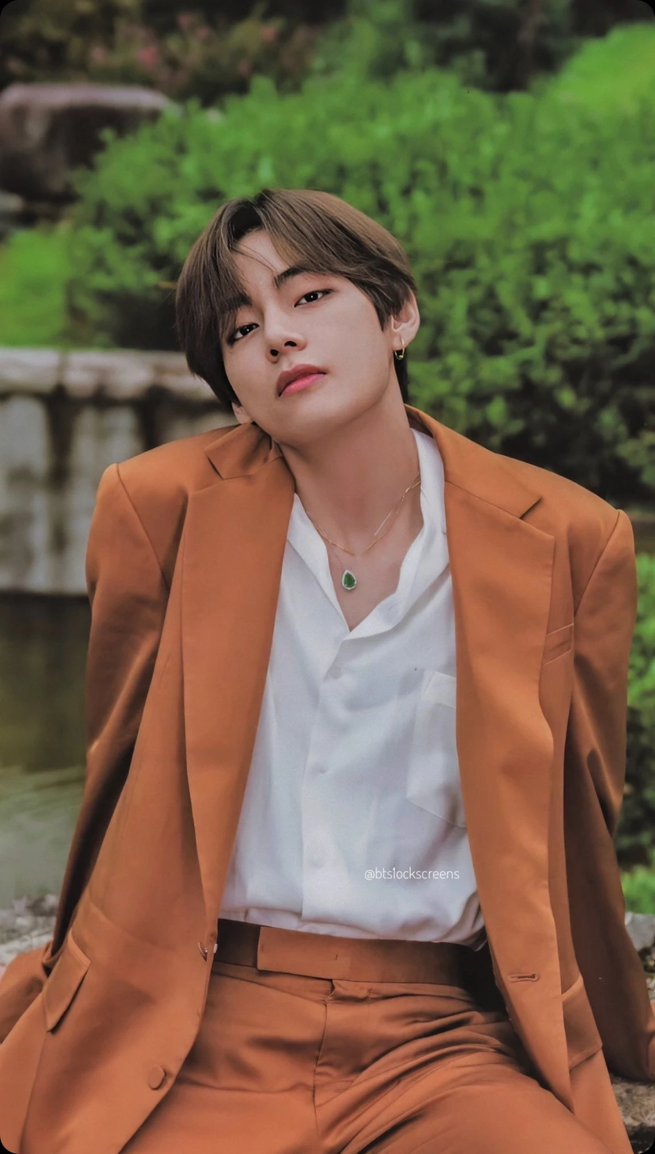 KIM TAEHYUNG thumbnail