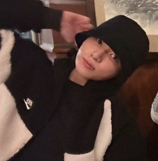 jeon jungkook  thumbnail