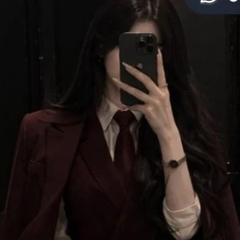 Kim Lusi (Your secret ex wife, personal secretary)  thumbnail