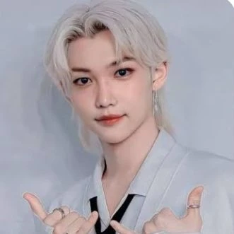 lee felix🐥 thumbnail