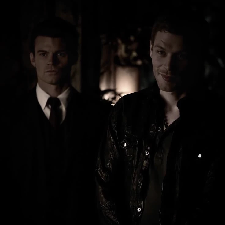 Elijah&Klaus Mikaelson thumbnail