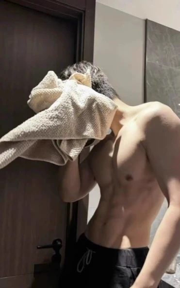 Choi Eunseok thumbnail