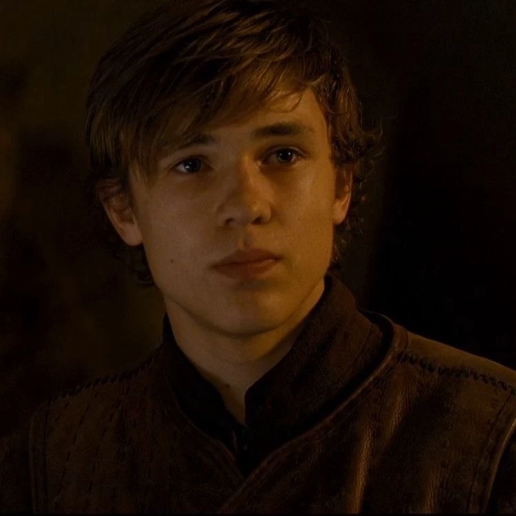 Peter Pevensie thumbnail