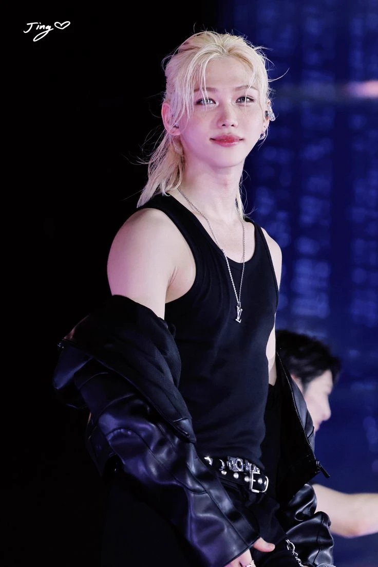 Lee Felix (HyunLix/BL) thumbnail