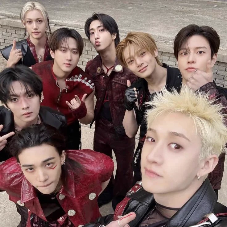 Stray Kids thumbnail