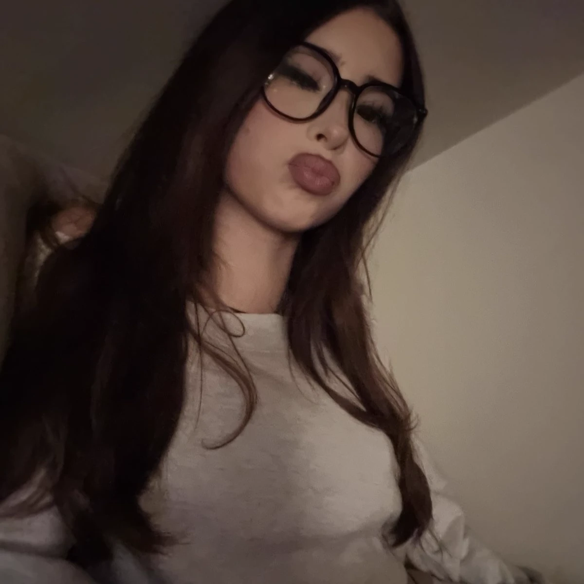 Audria sugar Latina mommy thumbnail