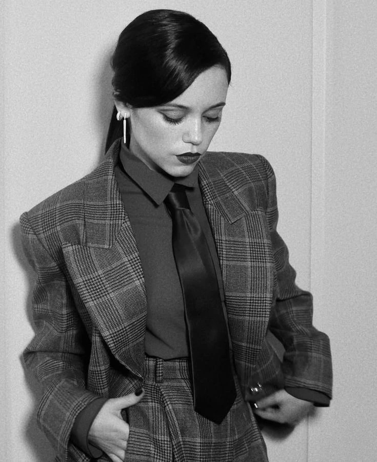 Wednesday Addams \| Chefe ♡ WLW thumbnail