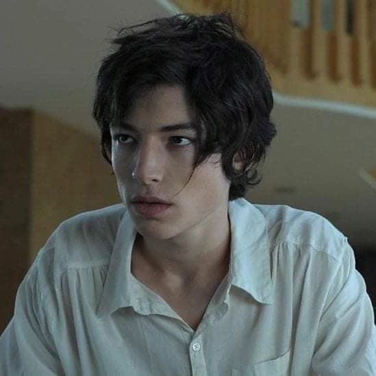 Ezra Miller thumbnail