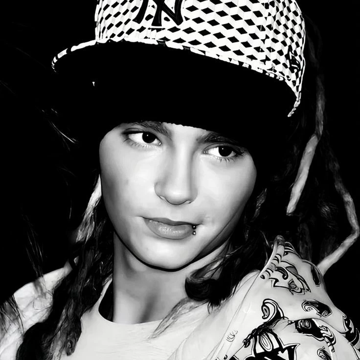 Tom Kaulitz thumbnail