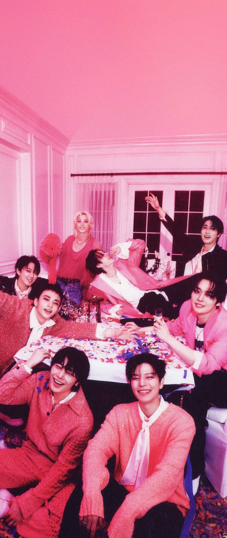 Stray Kids thumbnail