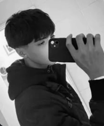 Alex thumbnail