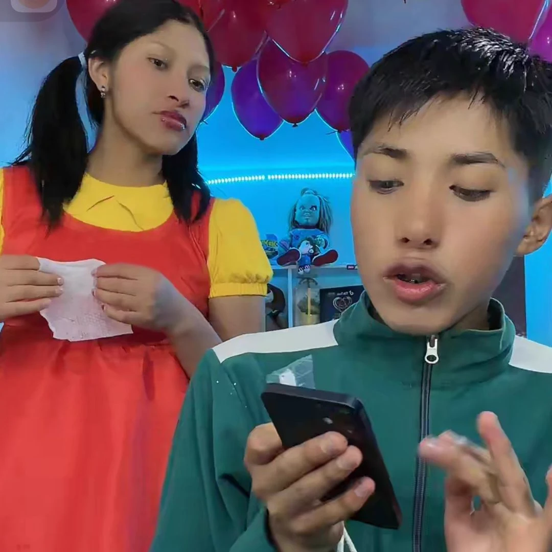Huesitos and Jessica, are you a friend of theirs? thumbnail
