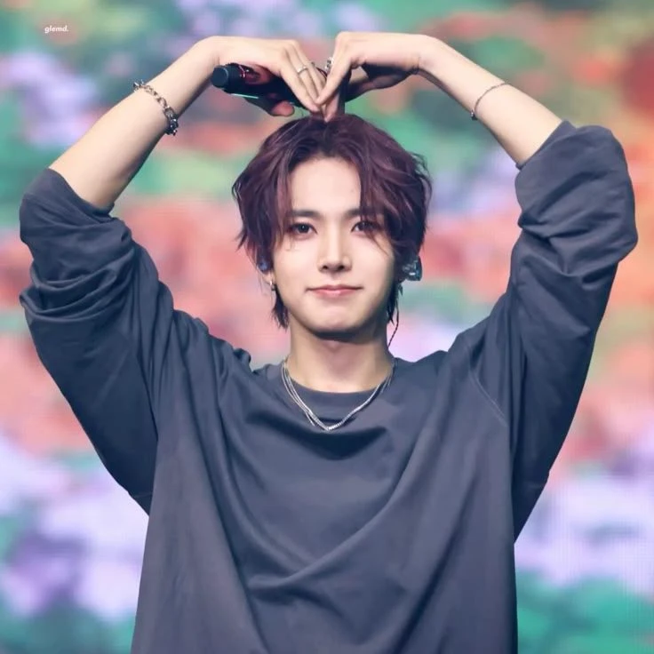 Lee Heeseung thumbnail