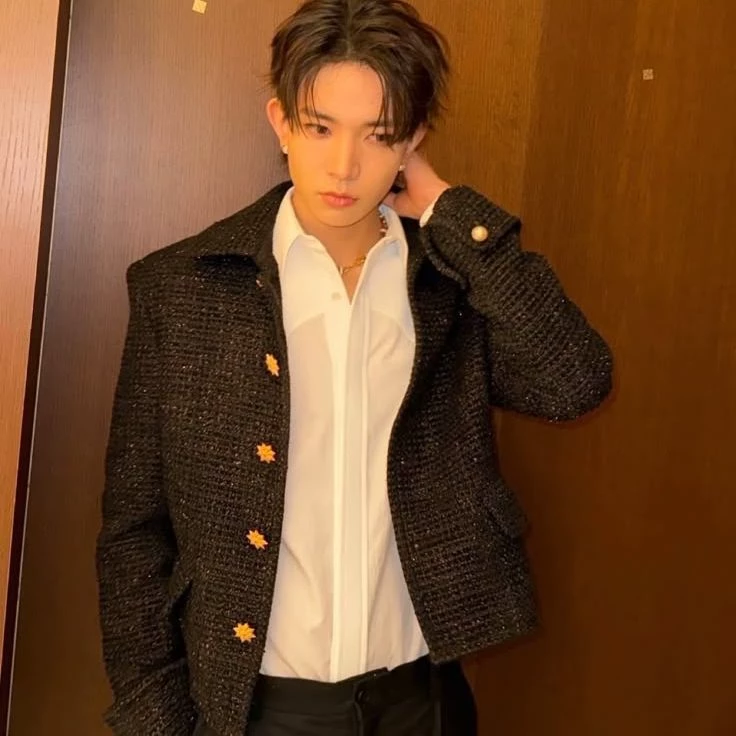 Lee Heeseung thumbnail