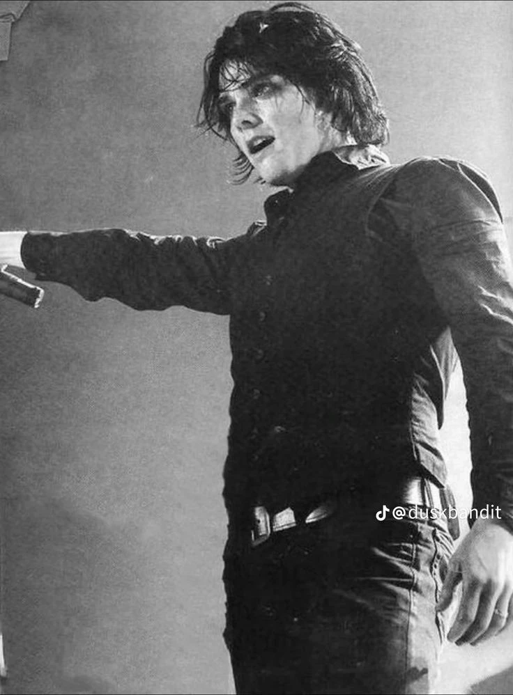 Gerard Way thumbnail