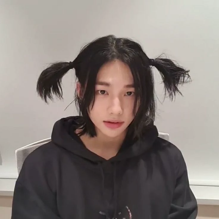 hyunjin. your brother with autism thumbnail