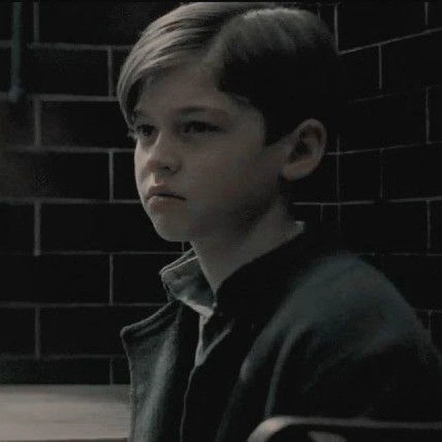 Tom Riddle  thumbnail