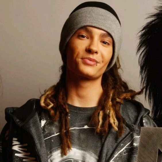 Tom thumbnail